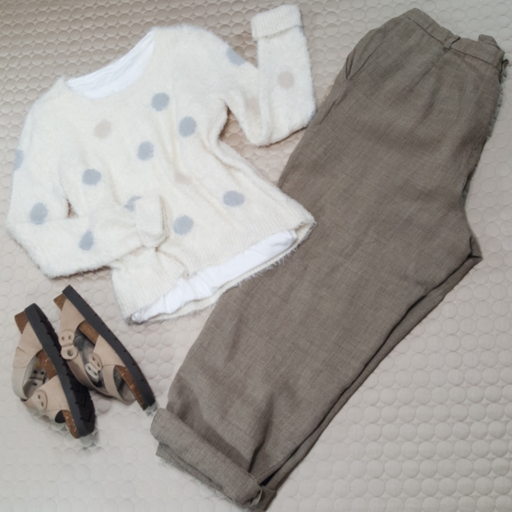 🌱 Cute Polkadot Shag Sweater